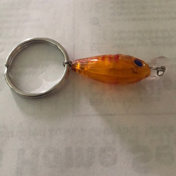 Small Fishing Lure Key Chain - Picture 3 of 3